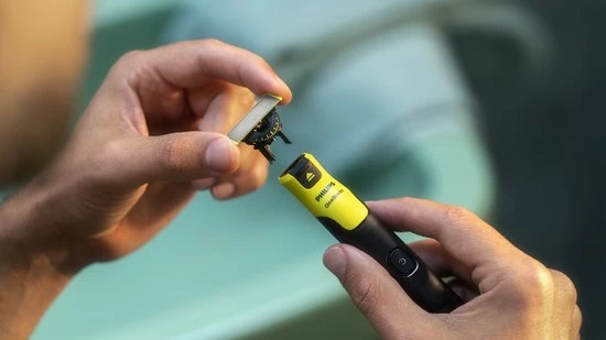 Philips OneBlade Original Blade QP240/50 - Vervangmesjes - 4 Stuks 7 Philips OneBlade Original Blade QP240/50 - Vervangmesjes - 4 Stuks - Afbeelding 7