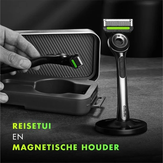 GilletteLabs With Exfoliating Bar Van Gillette - 1 Handvat - 5 Scheermesjes - Magnetische Houder - Travelcase 3 GilletteLabs With Exfoliating Bar Van Gillette - 1 Handvat - 5 Scheermesjes - Magnetische Houder - Travelcase - Afbeelding 3