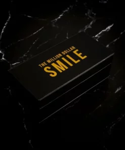 The Million Dollar Smile® Luxe Tandenbleekset - Zonder Peroxide (0%) - Wittere Tanden - 100% Natuurlijk - Tanden Bleken - Tandenblekers - Teeth Whitening Kit - Geen Gevoelige Tanden - Black Friday 2022 -NIVEA Shop 550x550 1410