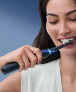 Oral B Oral-B IO 8N - Elektrische Tandenborstel - Zwart 28 Oral B Oral-B IO 8N - Elektrische Tandenborstel - Zwart -NIVEA Shop 550x550 144