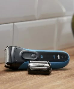 Braun Series 3 32S Cassette Zilver - Vervangend Scheerblad -NIVEA Shop 550x550 1737