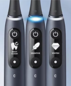 Oral B Oral-B IO 7 - Elektrische Tandenborstels - Zwart En Wit -NIVEA Shop 550x550 690